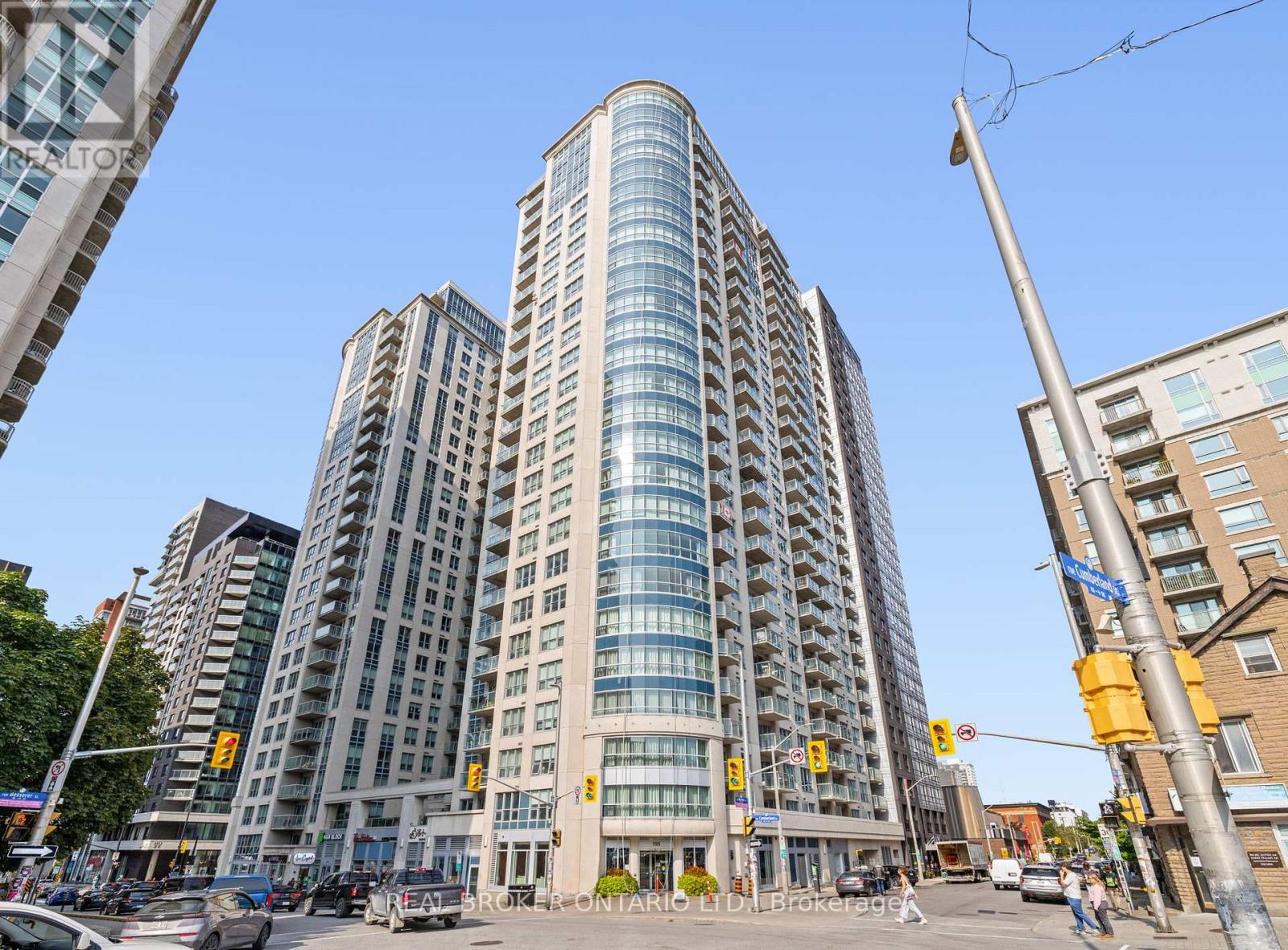 407 195 Besserer St, Ottawa, ON K1N 0B6