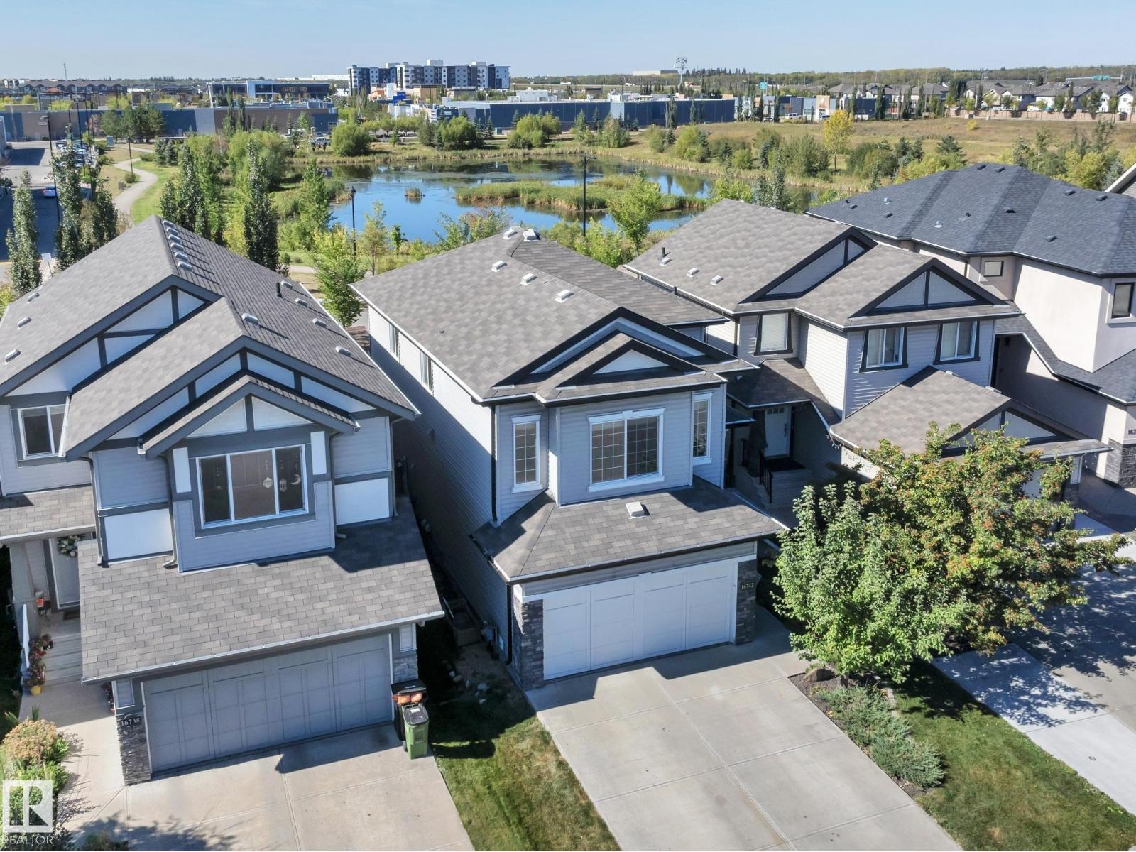 122 St Nw Unit 16742 #a, Edmonton, AB T5X 0G3