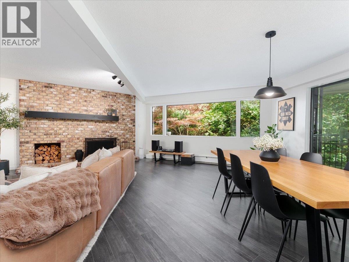 1385 Draycott Road Unit 304, North Vancouver, BC V7J 3K9