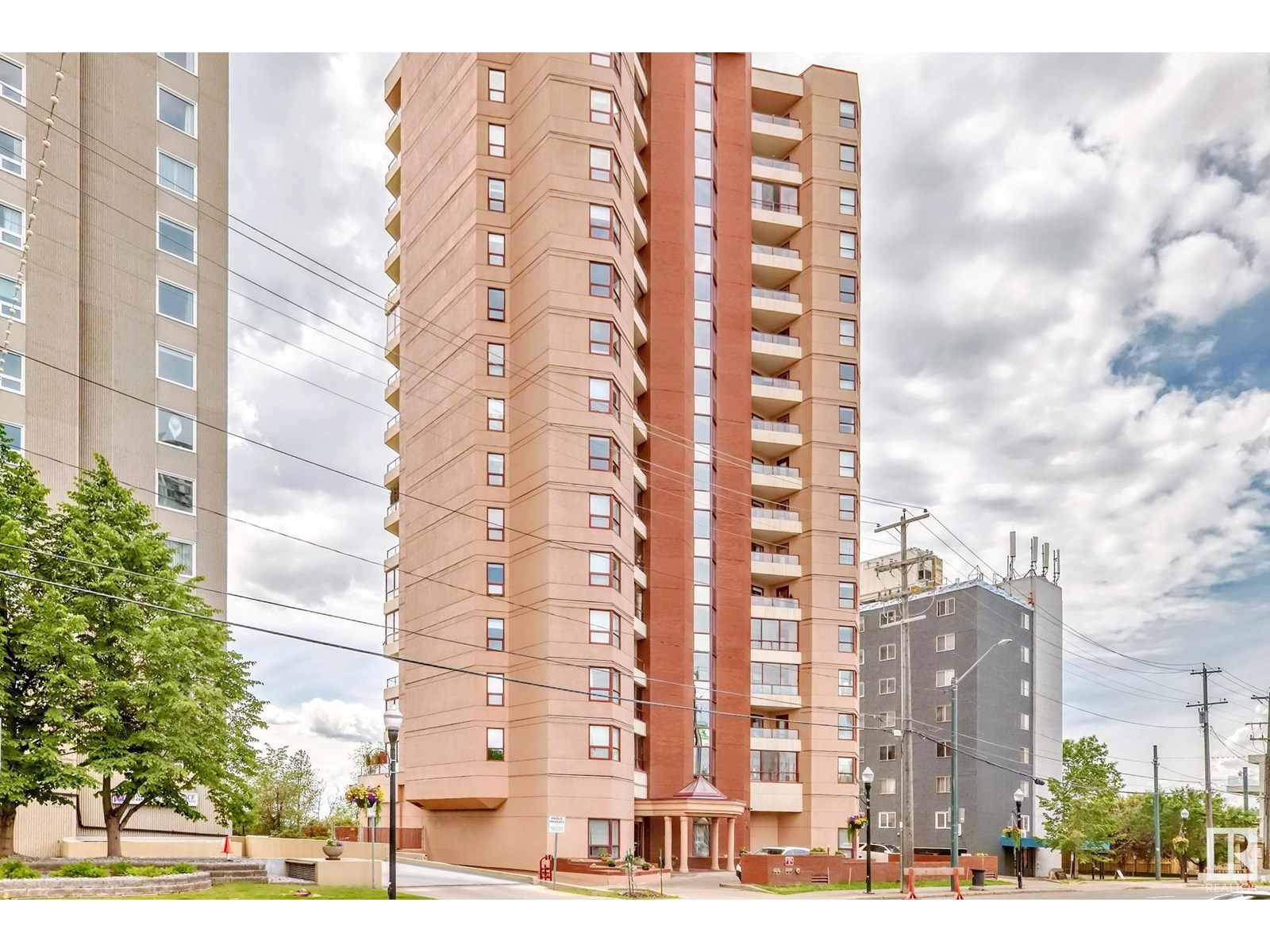 12319 Jasper Avenue #1401, Edmonton, AB T5N 4A7