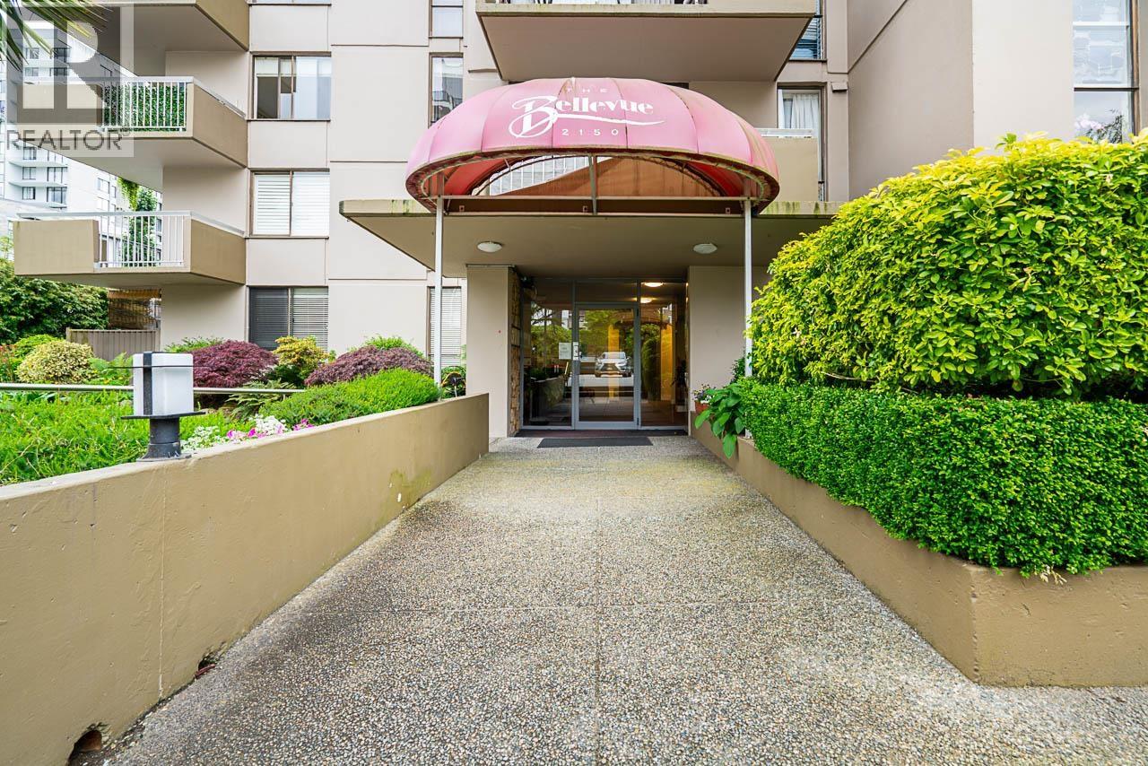 2150 Bellevue Avenue Unit 204, West Vancouver, BC V7V 1C3