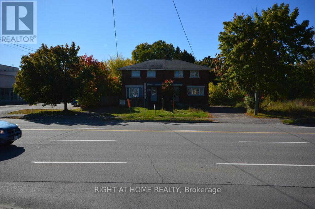 348 Woodroffe Ave, Ottawa, ON K2A 3V5