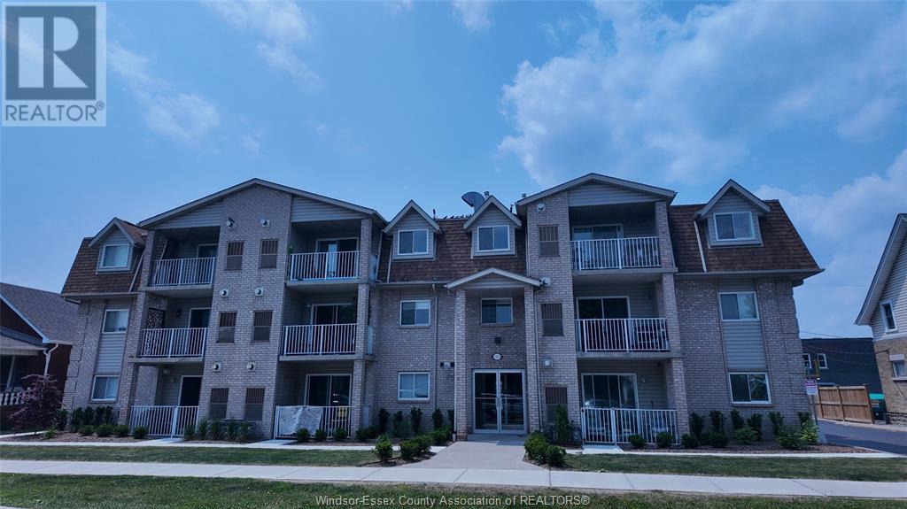 1323 Langlois Avenue Unit 201, Windsor, ON N8X 4L8