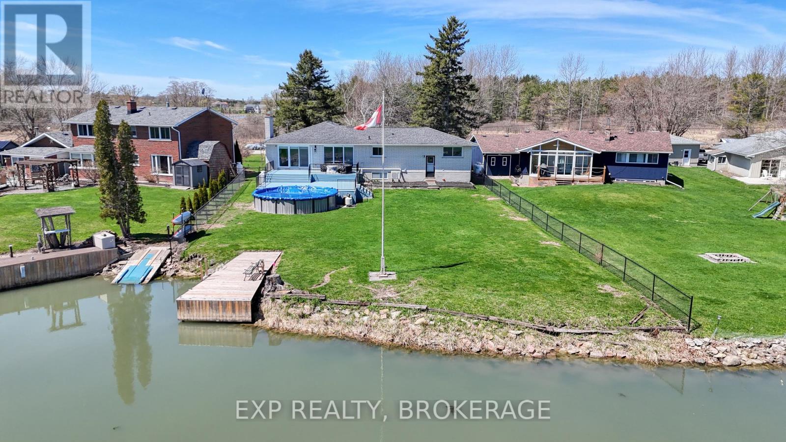 72 Willowbank Rd W, Leeds and the Thousand Islands, ON K7G 2V5