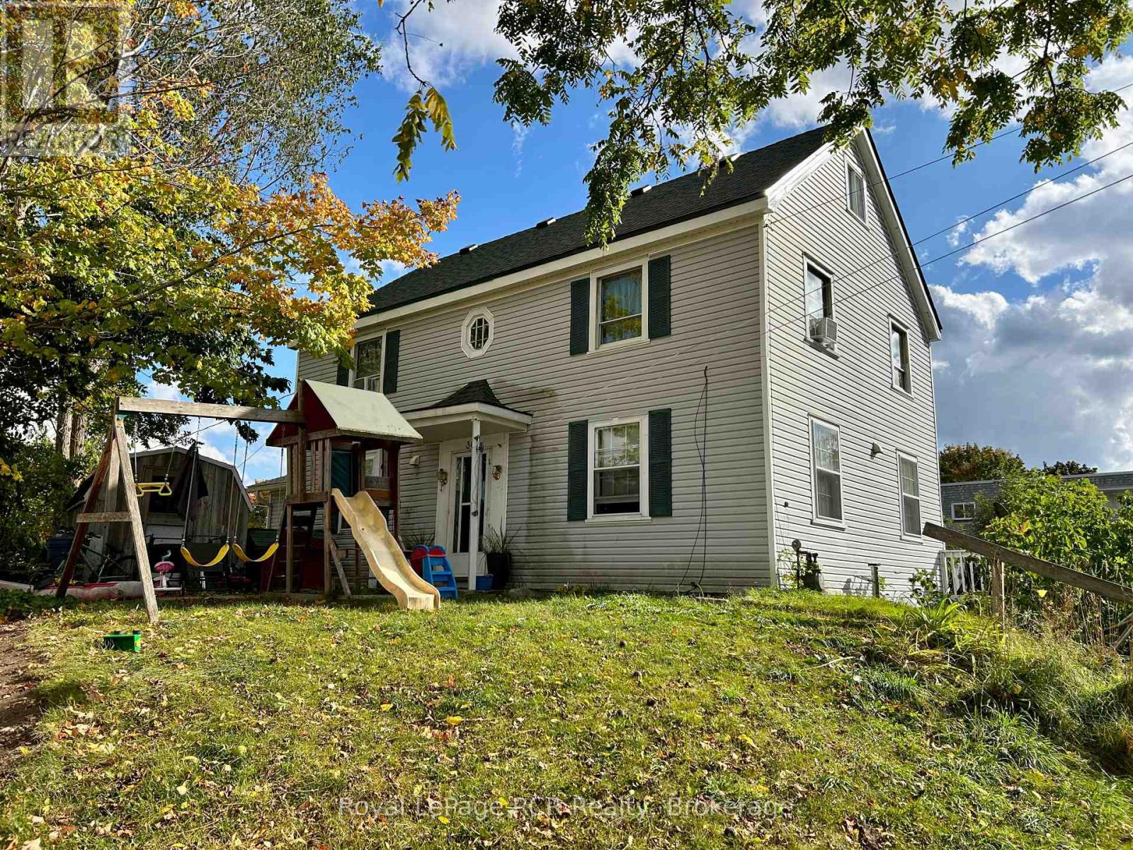 307 Prince St, Brockton, ON N0G 2V0