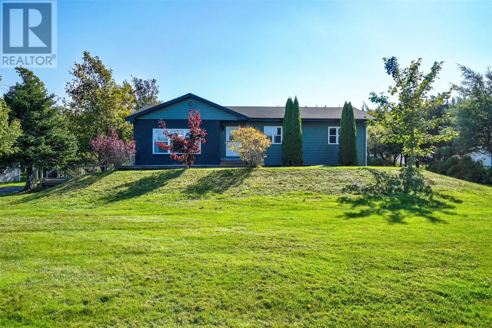 329 Main Rd, Norman's Cove-Long Cove, NL A0B 2T0