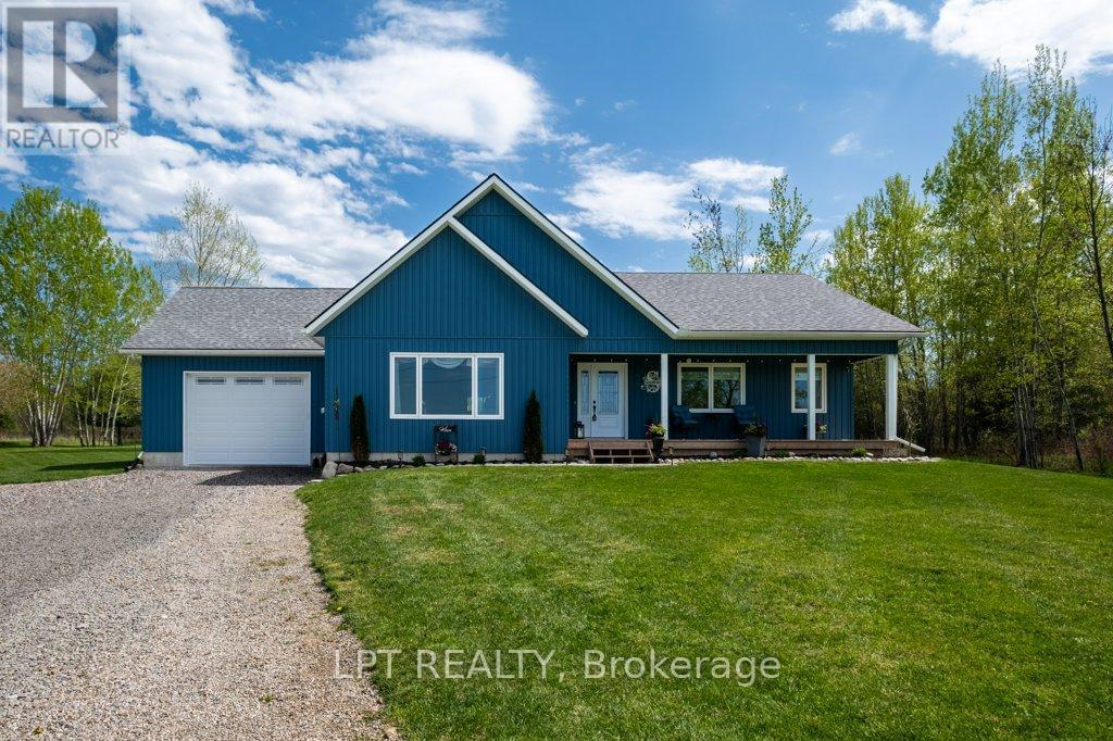 9517 County Road 42 Rd, Rideau Lakes, ON K0G 1X0