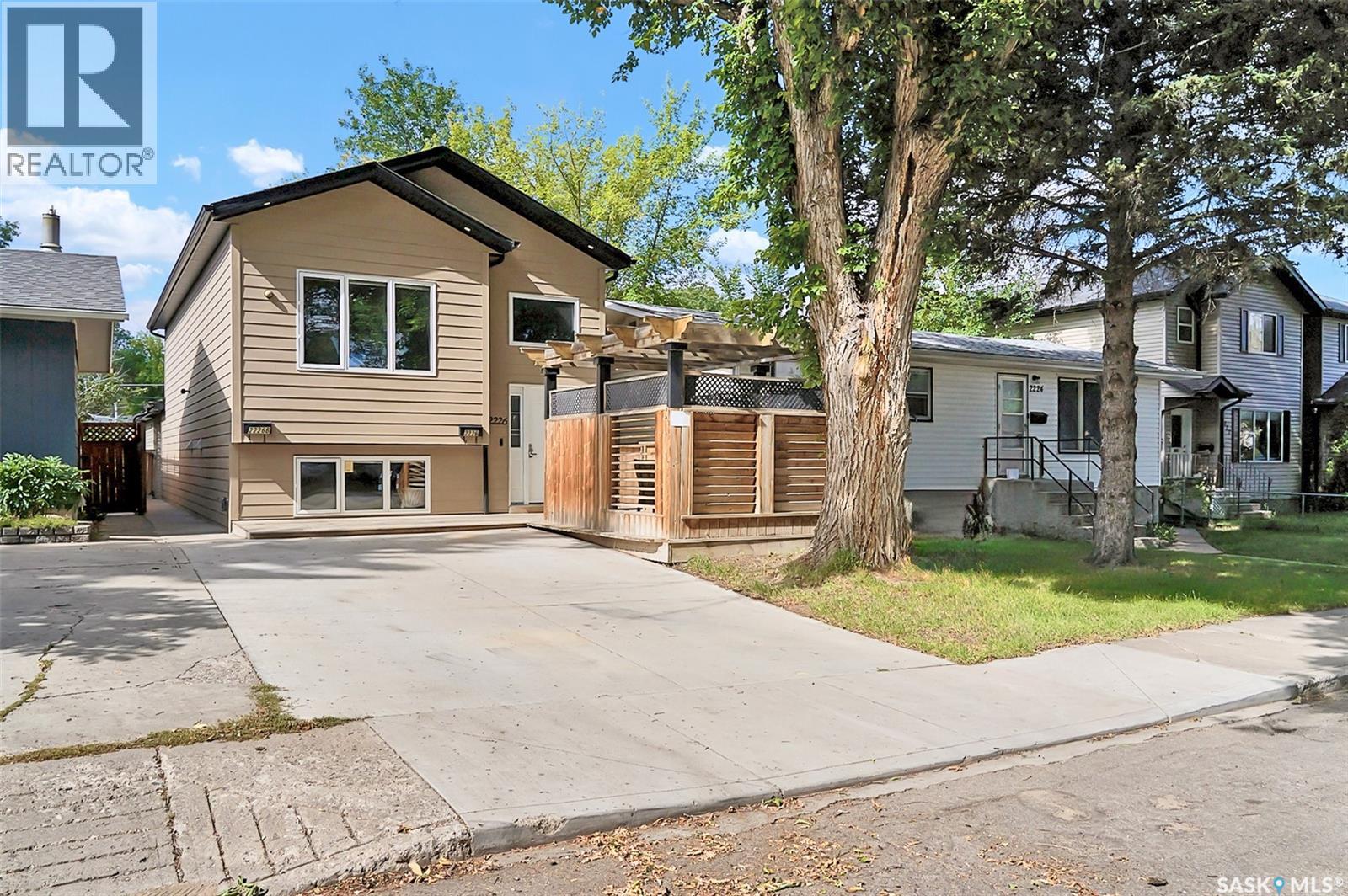 2226 St Patrick Ave, Saskatoon, SK S7M 0K6