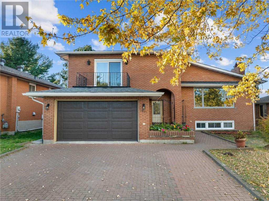 1957 Southview Dr, Sudbury, ON P3E 4V7