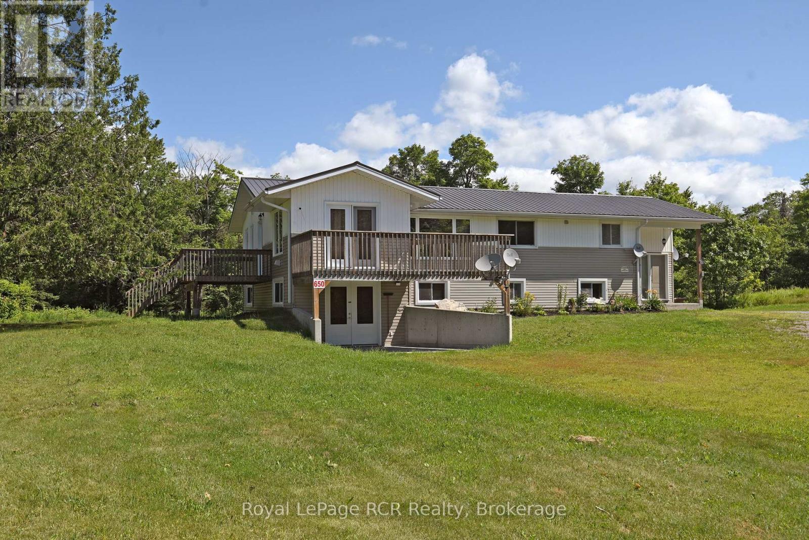 650 Northmount Rd, North Bay, ON P1B 8G2