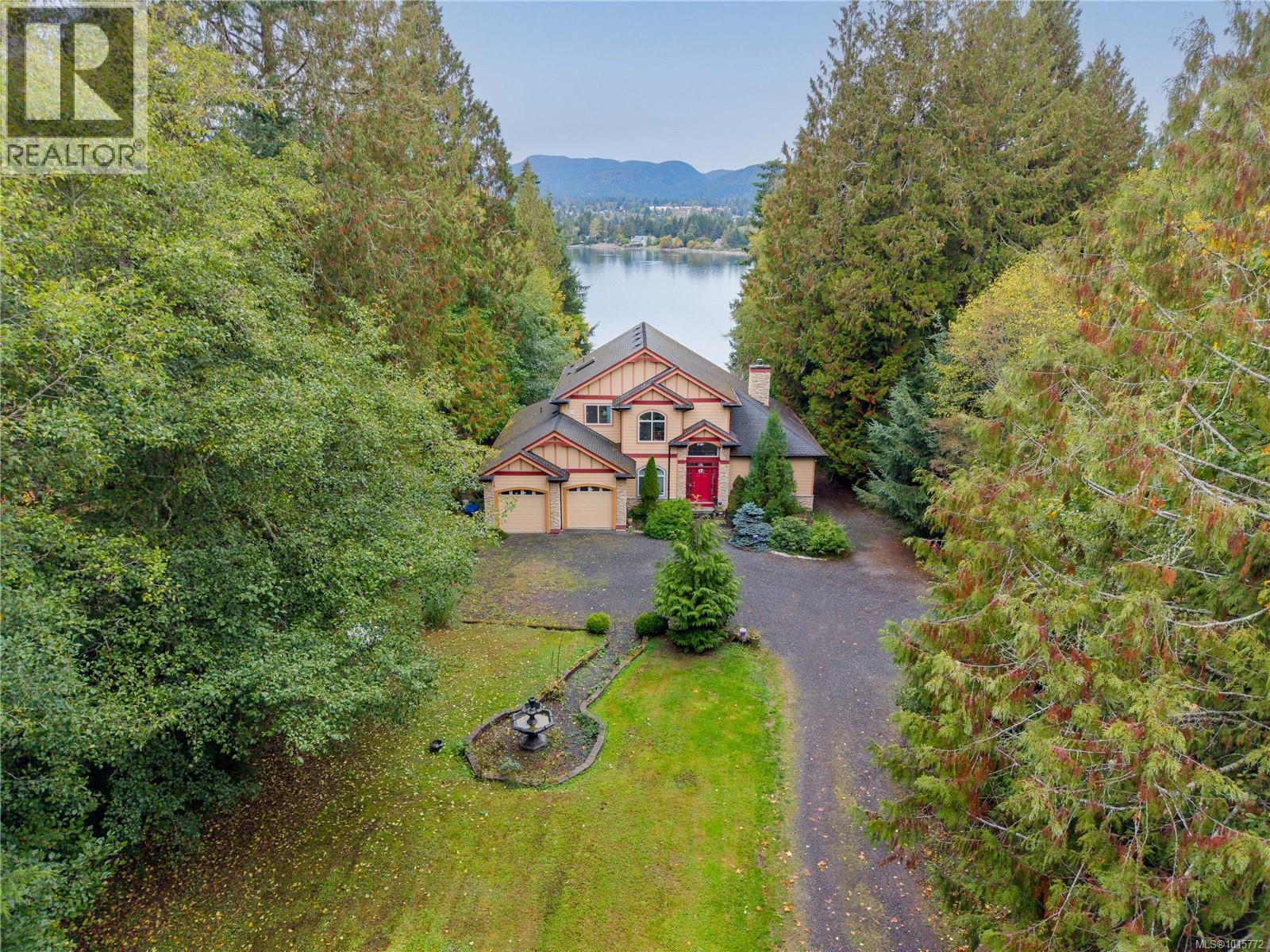 7002 E Sooke Rd, Sooke, BC V9Z 1A8