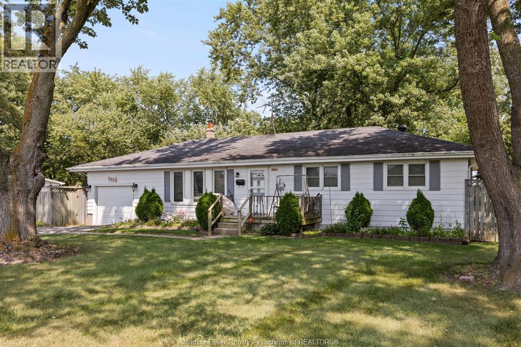 9485 Malden Rd, Lasalle, ON N9J 2W3