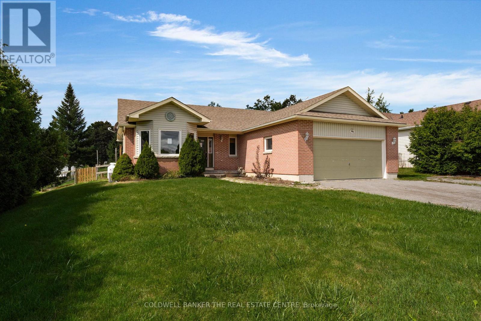 96 Elm St, Kawartha Lakes, ON K0M 2T0