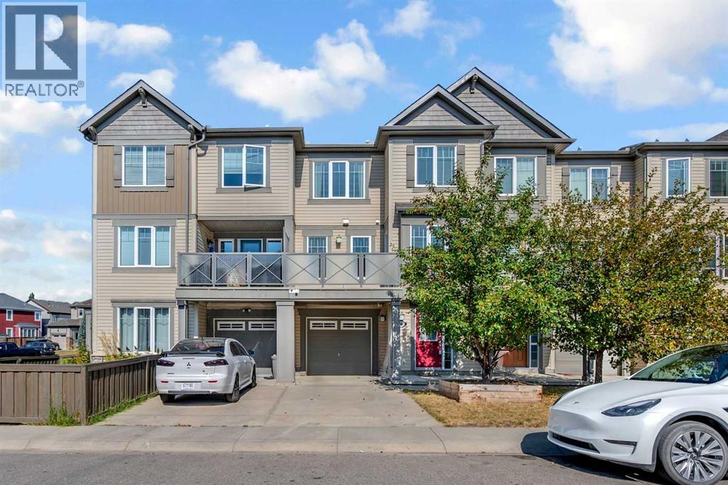 304 Windstone Gdns SW, Airdrie, AB T4B 3R5