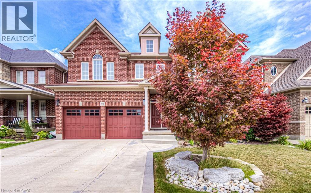 93 Tremaine Dr, Kitchener, ON N2A 4M3