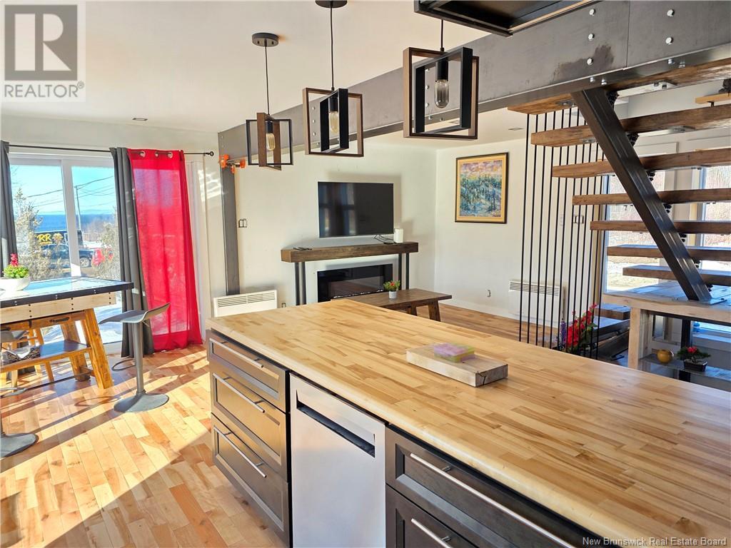 39 Brideau, Belledune, NB E8G 1X9
