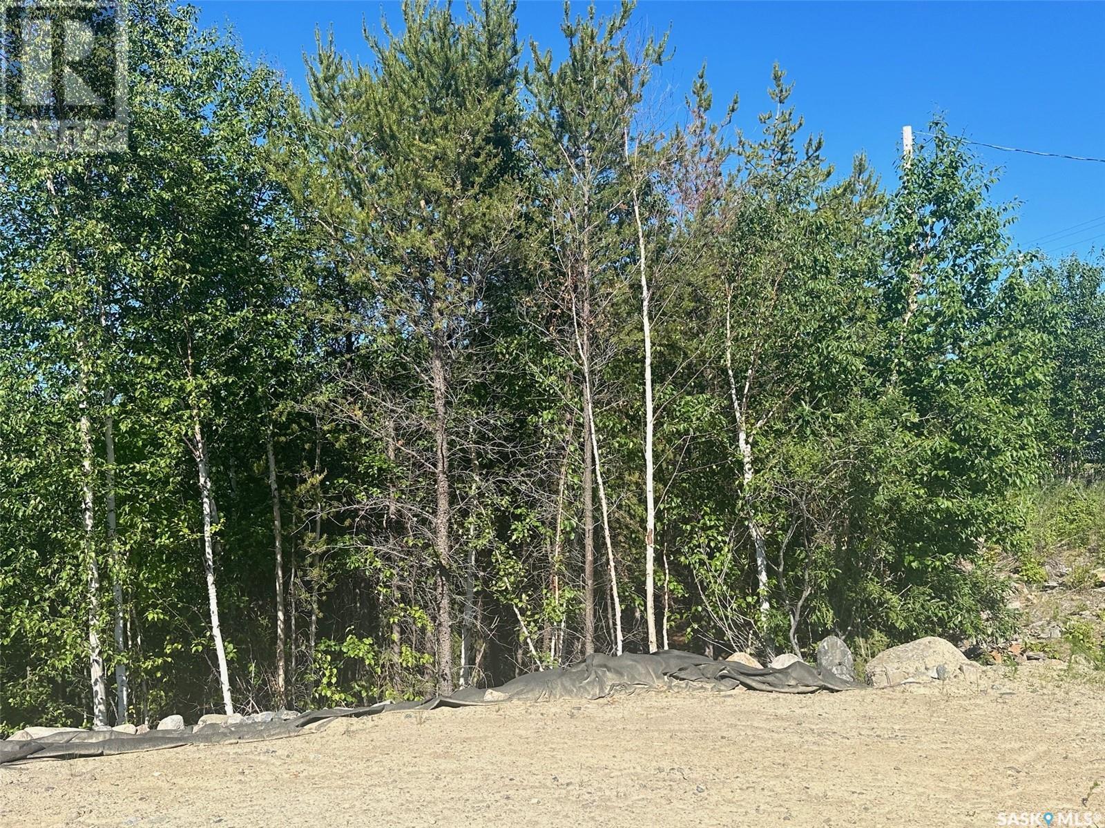 229 Eagle Point Dr, La Ronge, SK S0J 1L0
