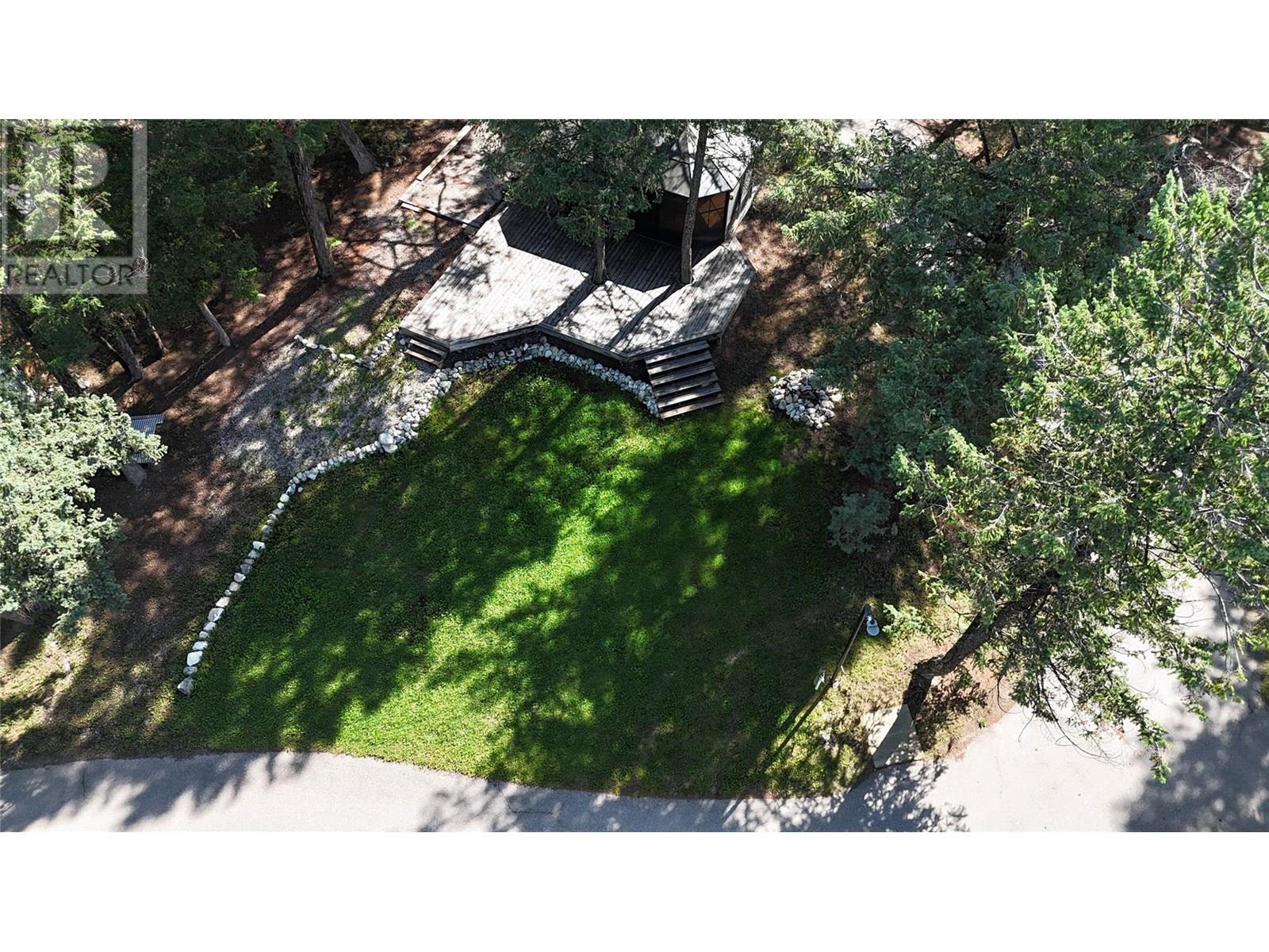 8523 Eacrett Road Unit 11, Radium Hot Springs, BC V0A 1M0
