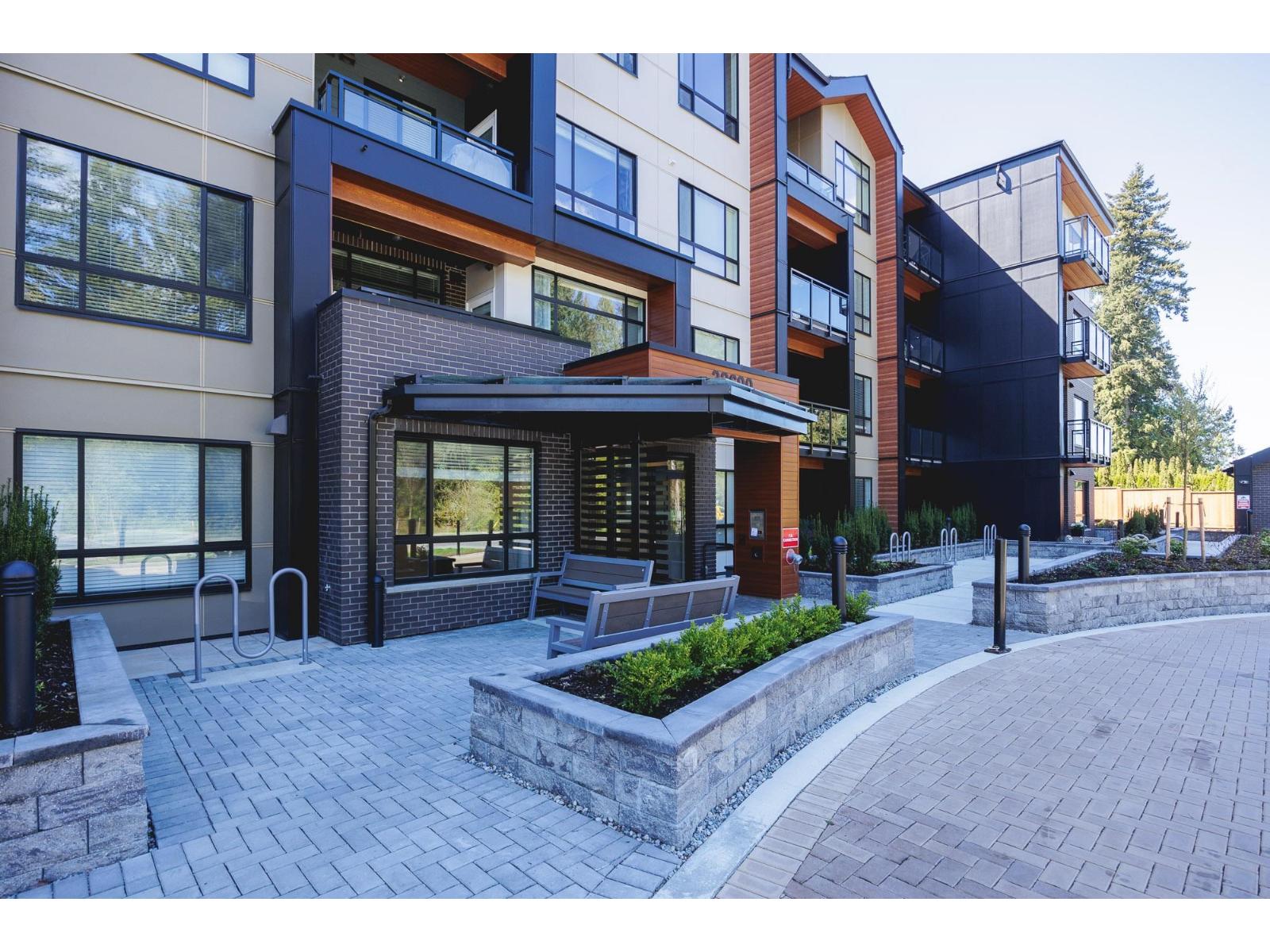 32690 14th Avenue Unit 406, Mission, BC V2V 0K5