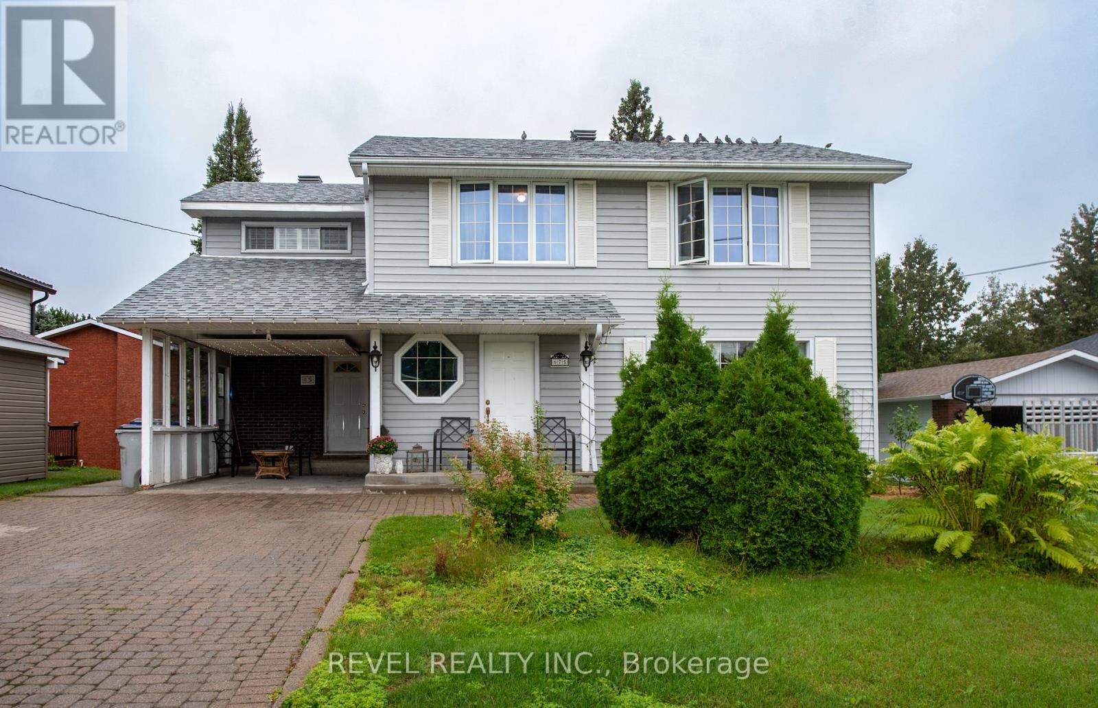 675 Hart St, Timmins, ON P4N 6Y1