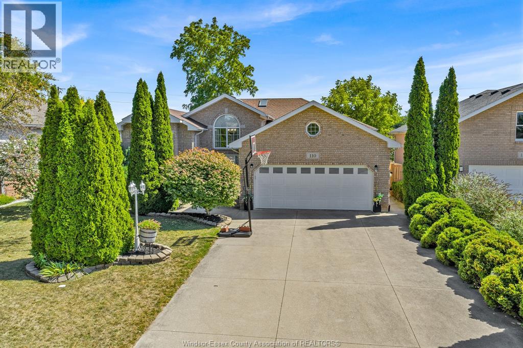 110 Sunset Dr, Essex, ON N0R 1G0