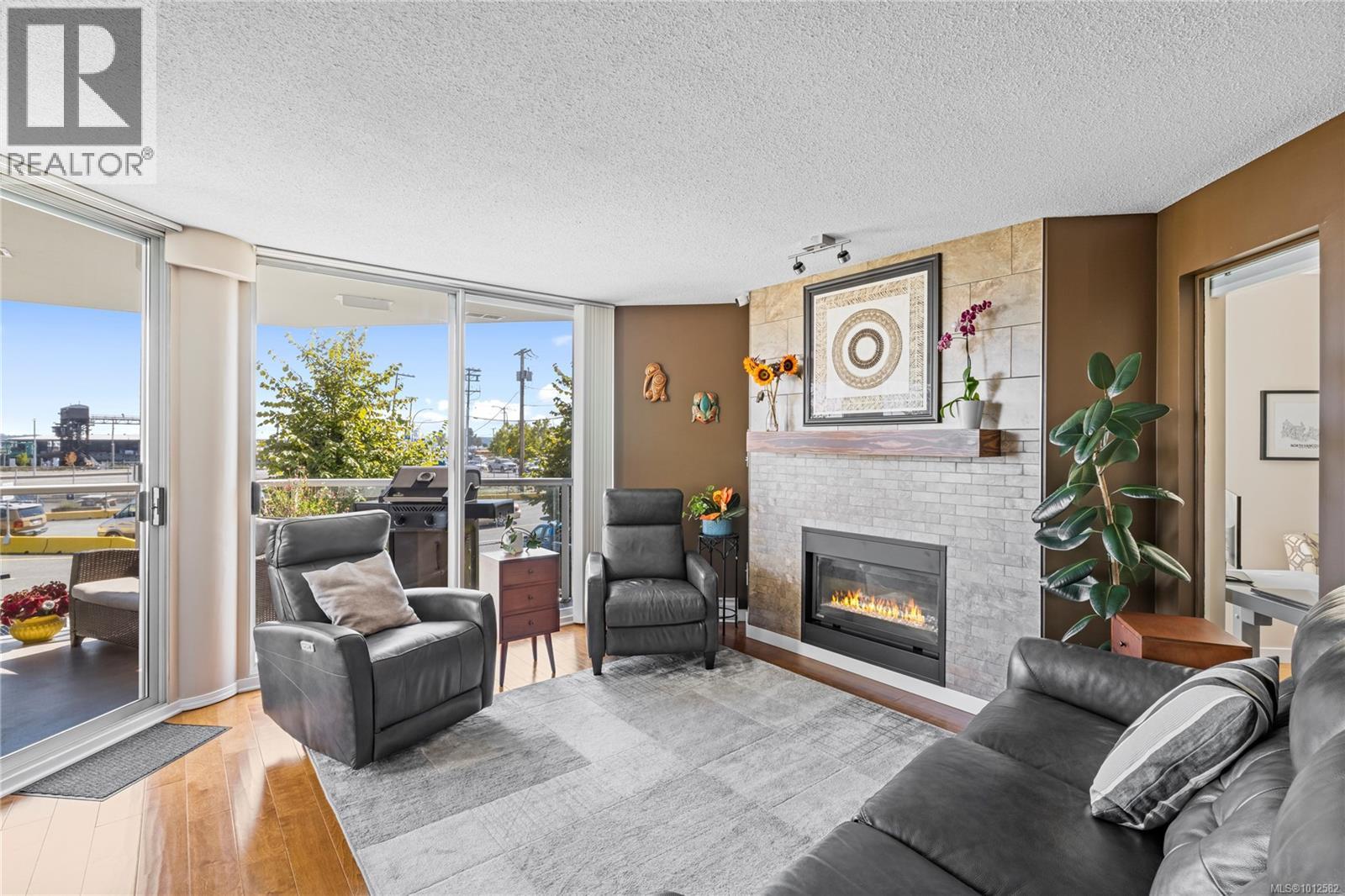 158 Promenade Dr Unit 206 Dr, Nanaimo, BC V9R 6M7