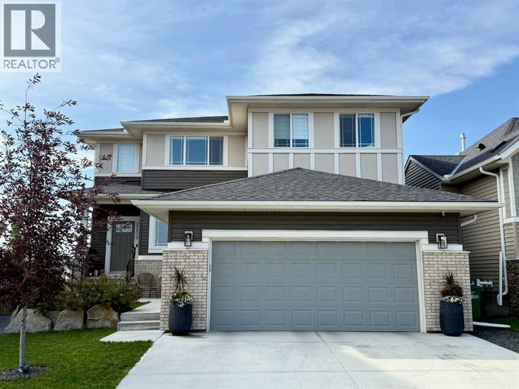 2209 Bayside Rd SW, Airdrie, AB T4B 3W8