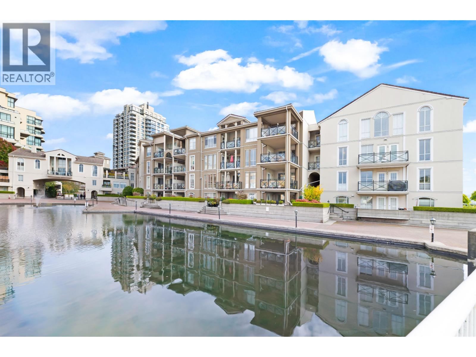2 Renaissance Square Unit 105, New Westminster, BC V3M 6K3