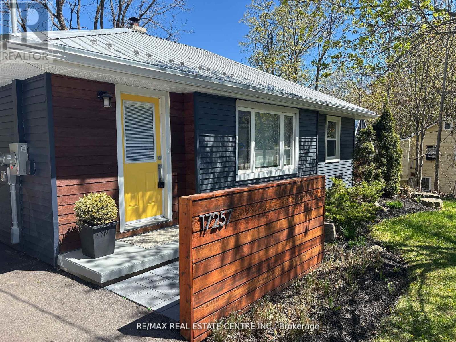 17257 Old Main St, Caledon, ON L7K 0E6