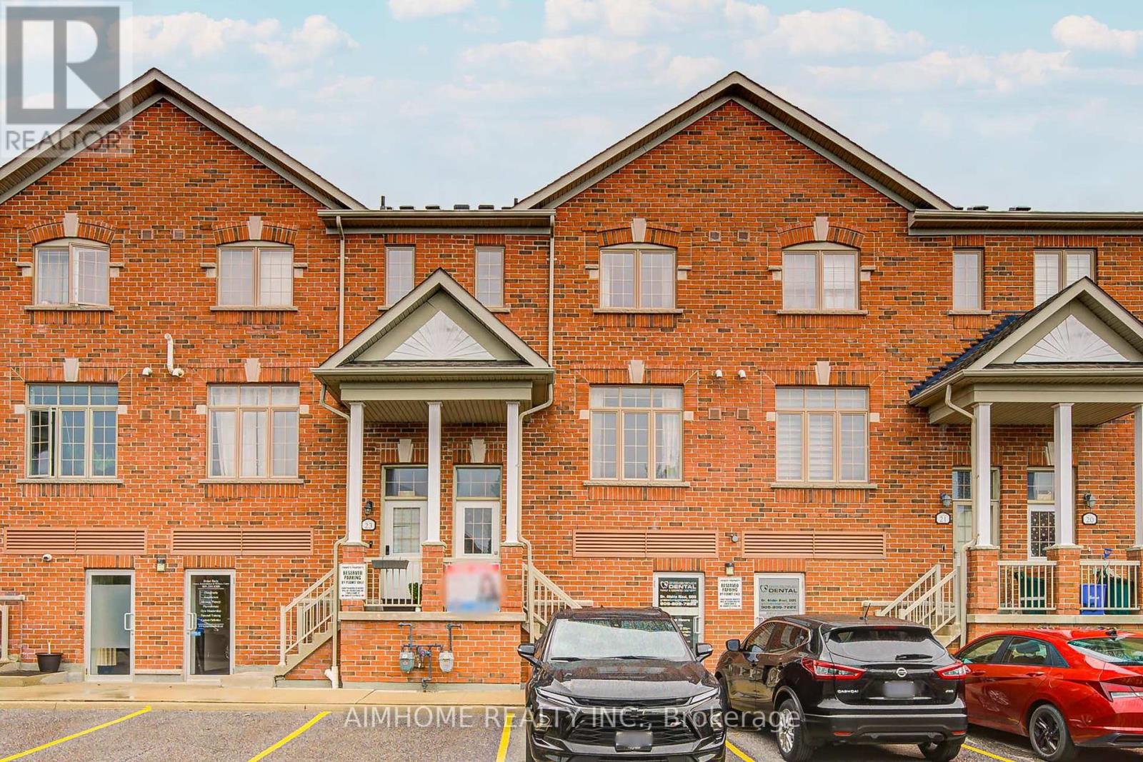 22 50 Greensborough Villag Cir, Markham, ON L6E 0B8