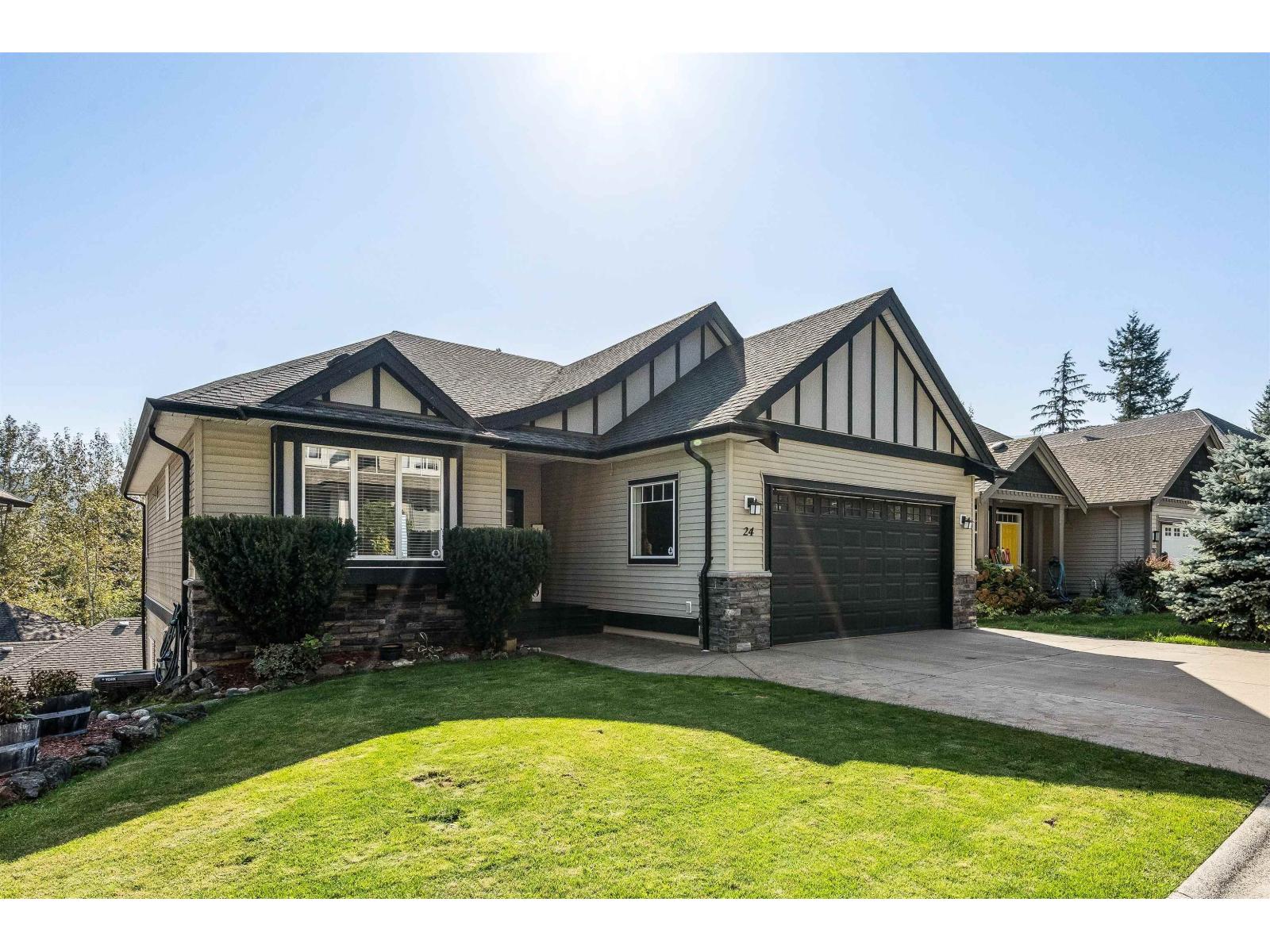 45957 Sherwood Drivepromontory Unit 24, Chilliwack, BC V2R 5Y2