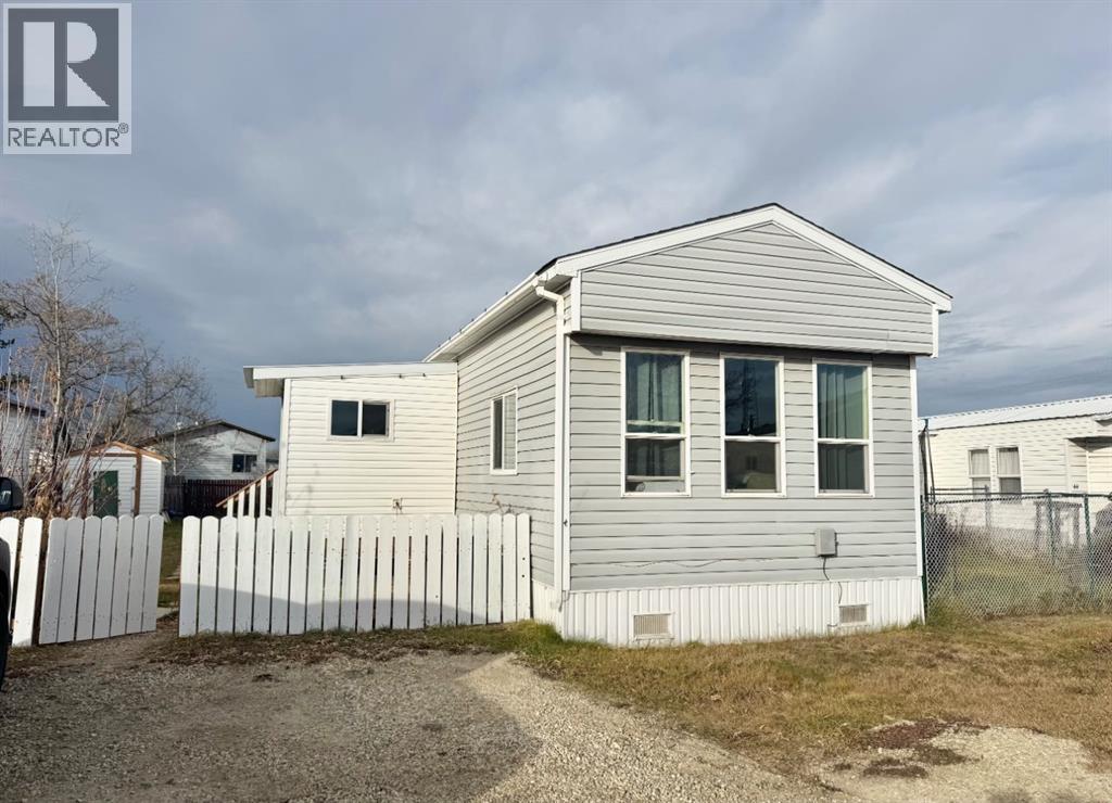 45 Evergreen Trailer Park, Whitecourt, AB T7S 1P8
