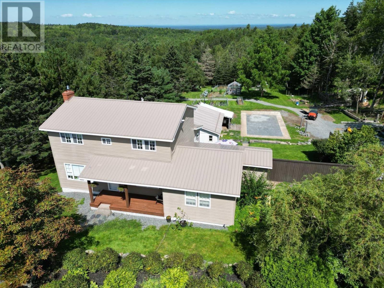 1419 Ashdale Rd, South Rawdon, NS B0N 1Z0