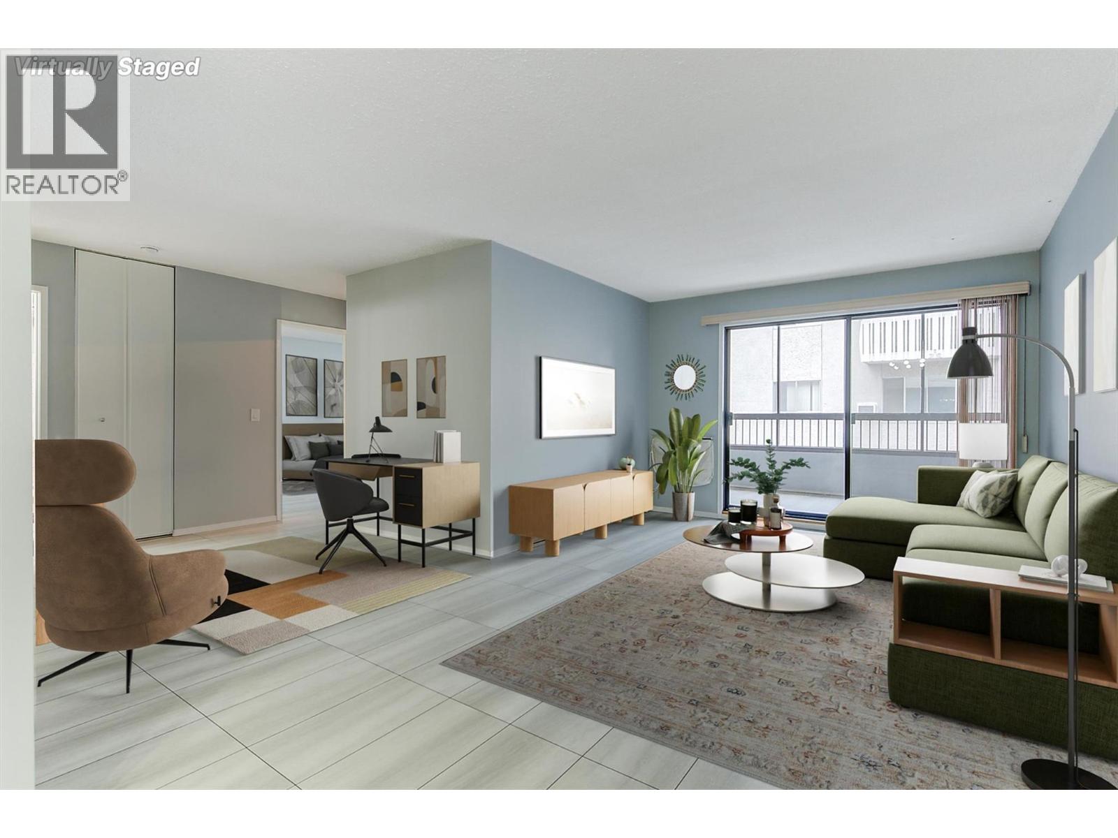 555 Rowcliffe Avenue Unit 202, Kelowna, BC V1Y 5X8