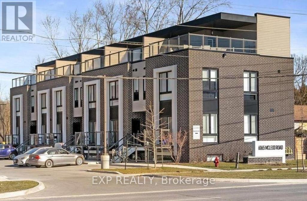 215 6065 Mcleod Rd, Niagara Falls Aradfallsview, ON L2G 0Z7