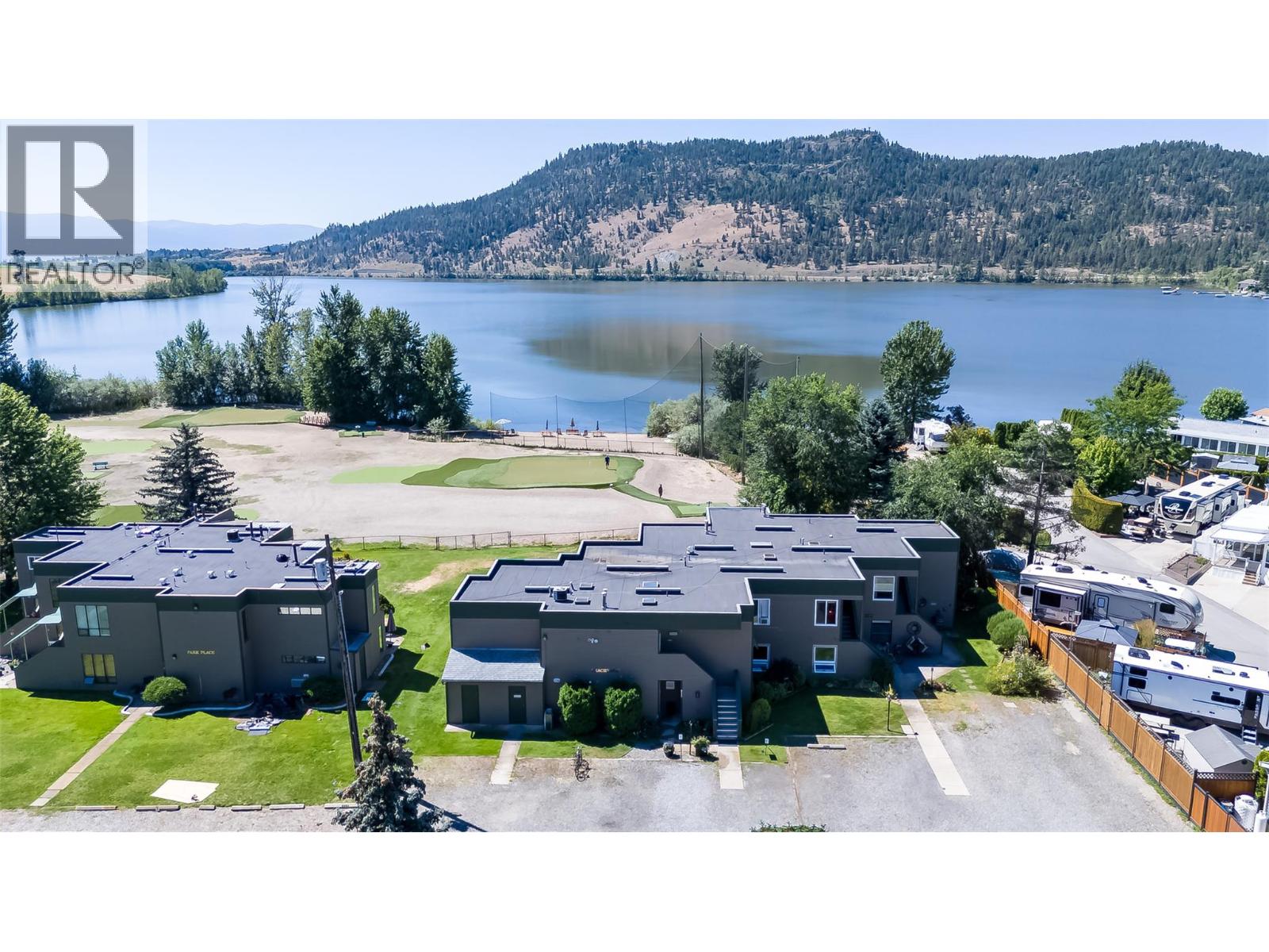 415 Commonwealth Road Unit 3206, Kelowna, BC V4V 2M4