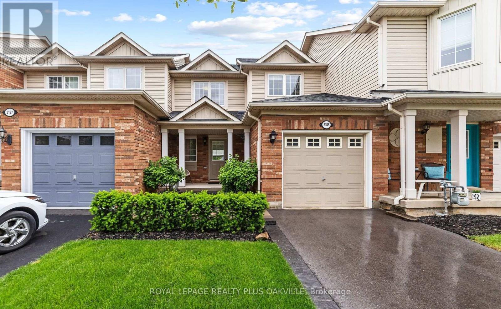 2185 Baronwood Dr, Oakville, ON L6M 4S4