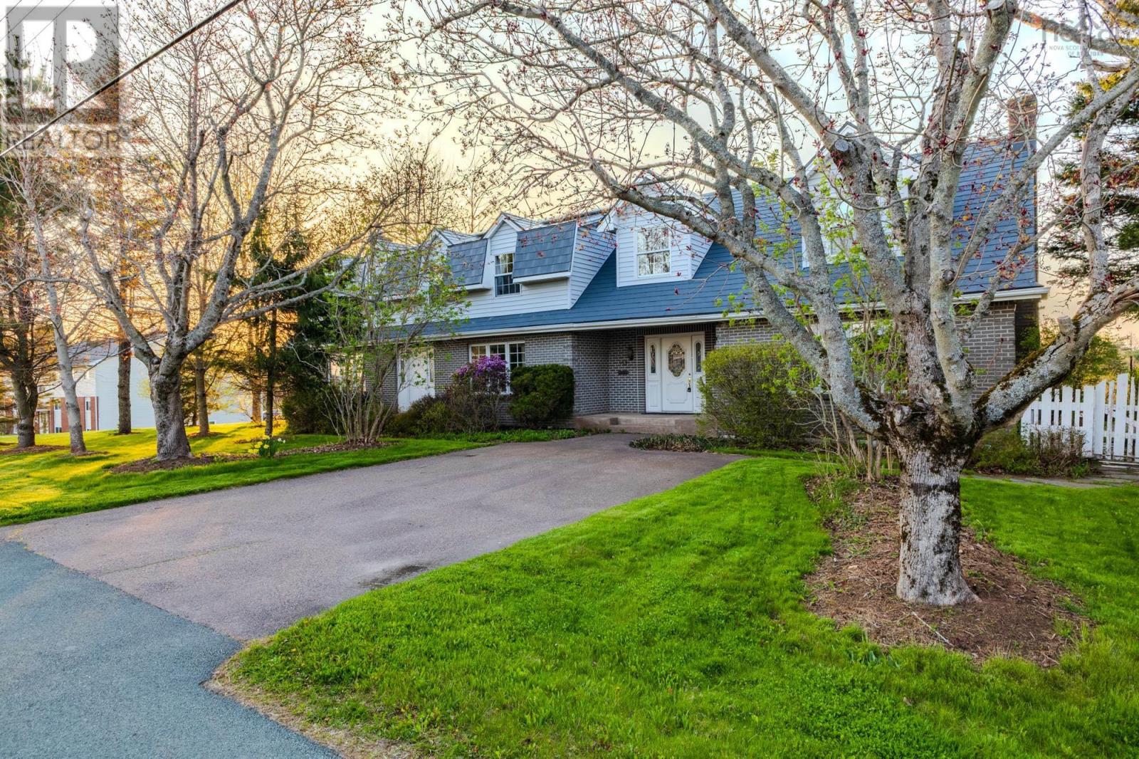 337 College Rd, Truro, NS B2N 2P7