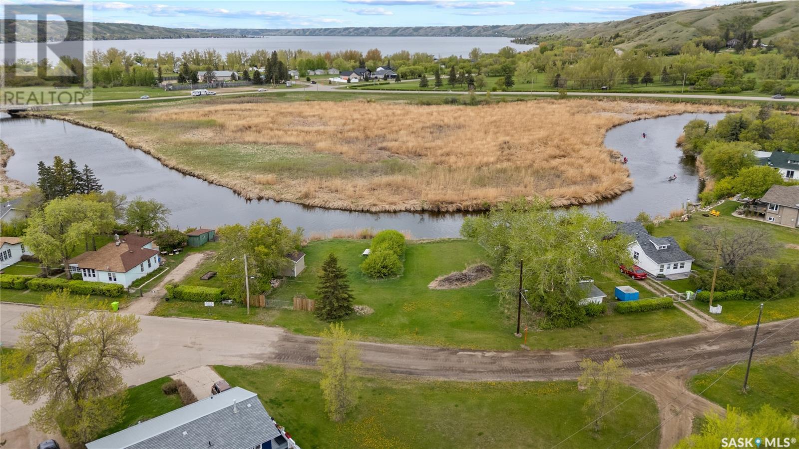 430 Riverside Rd, Fort Qu'Appelle, SK S0G 1S0