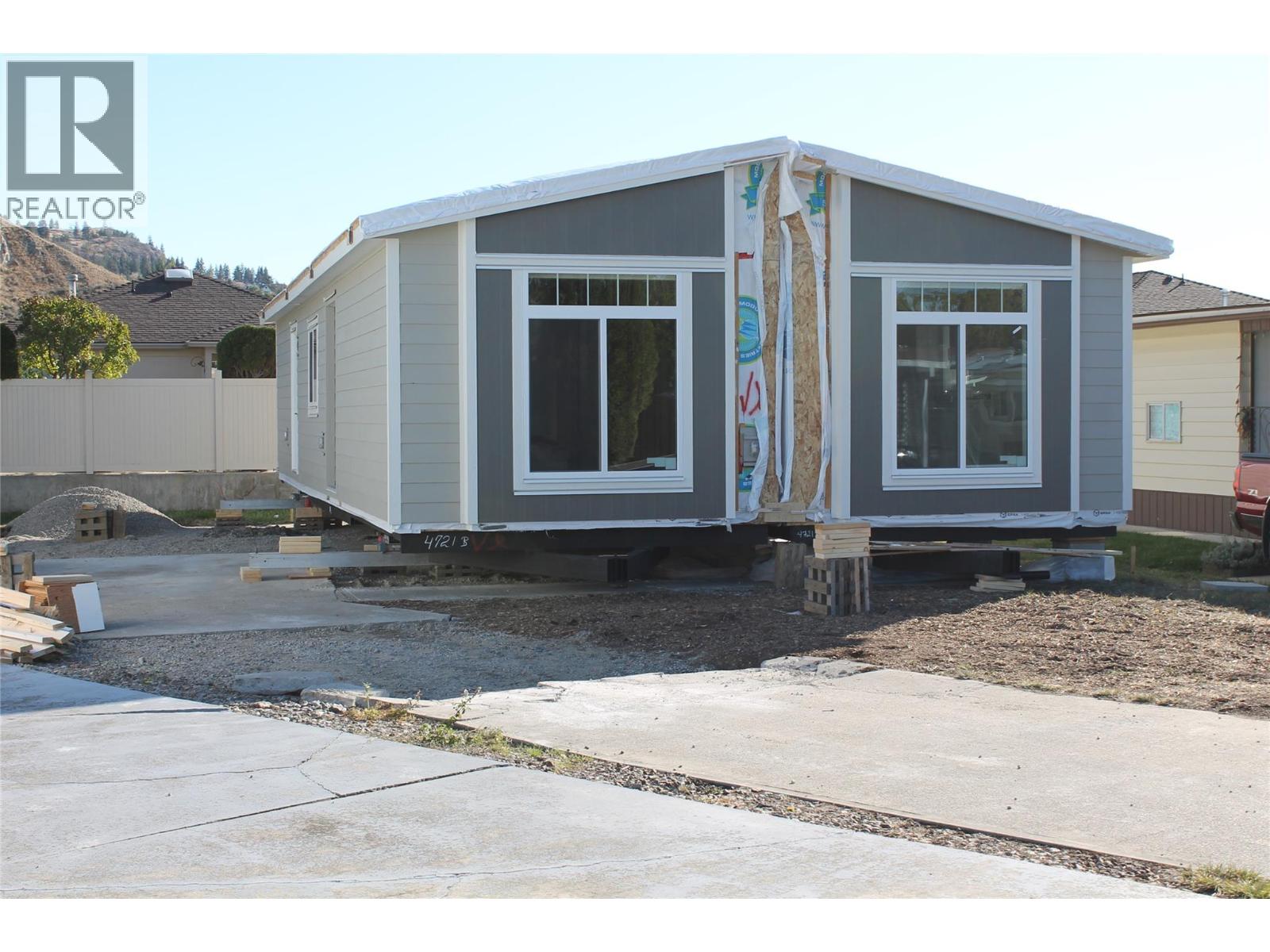 3105 S Main Street Unit 213, Penticton, BC V2A 5G6