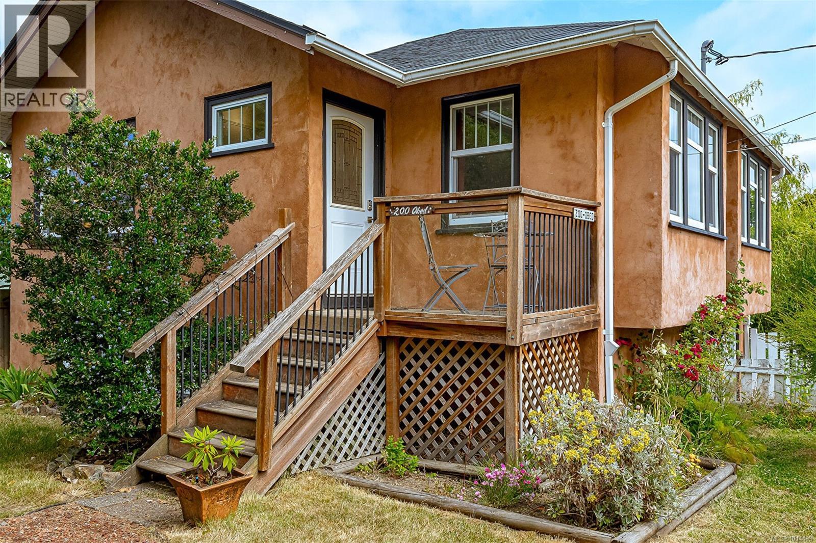 200 Obed Ave, Saanich, BC V9A 1J6