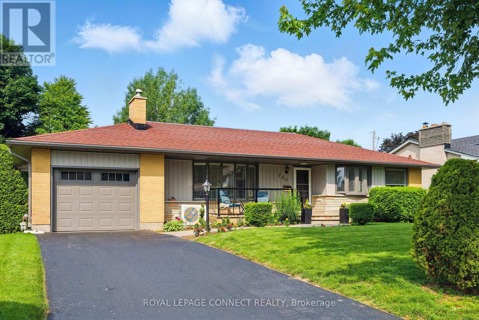 764 Westdale St, Oshawa, ON L1J 5B7