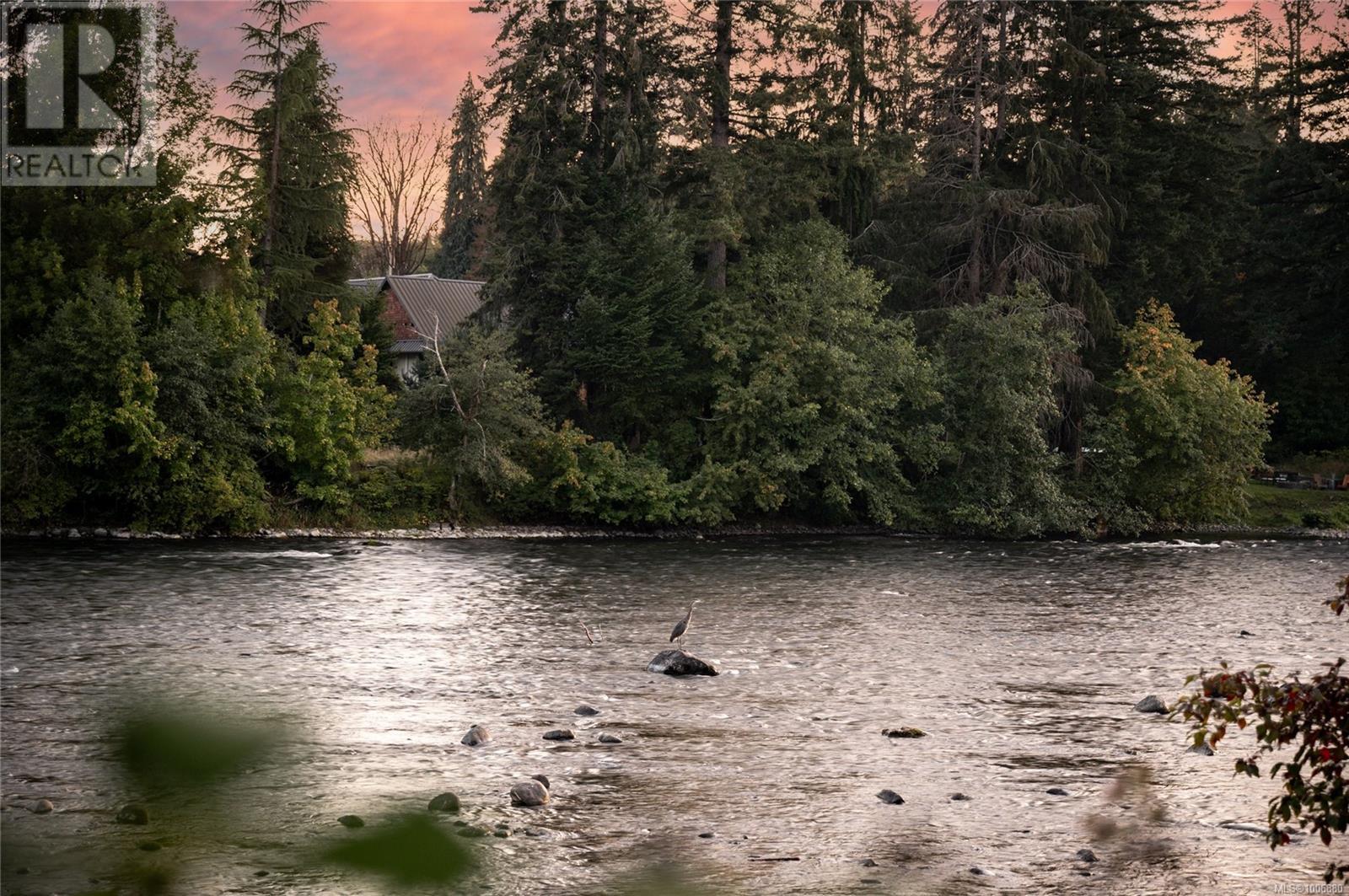 2107 Ebert Rd, Campbell River, BC V9W 6A2