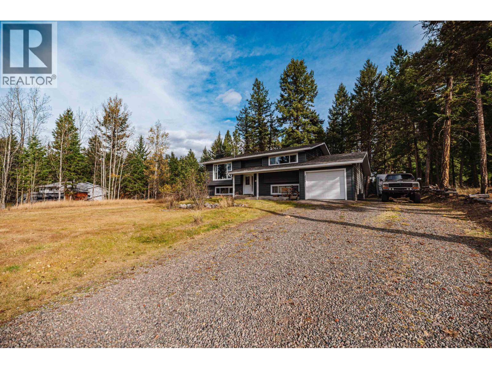 4995 Smith Road, 108 Mile Ranch, BC V0K 2Z0