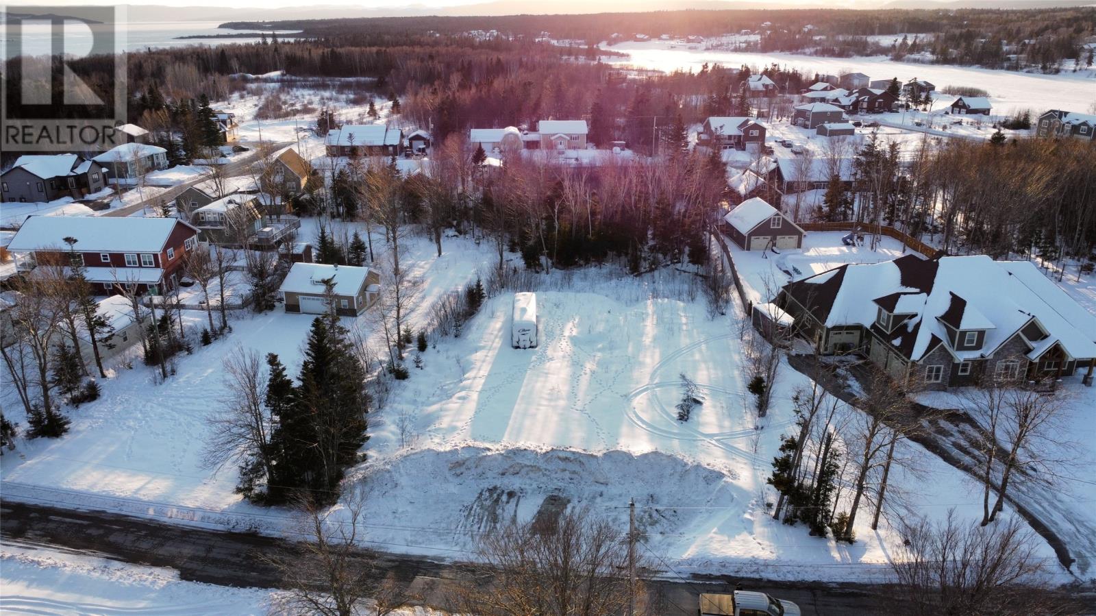 3 Reginald Dr, Deer Lake, NL A8A 1Z9