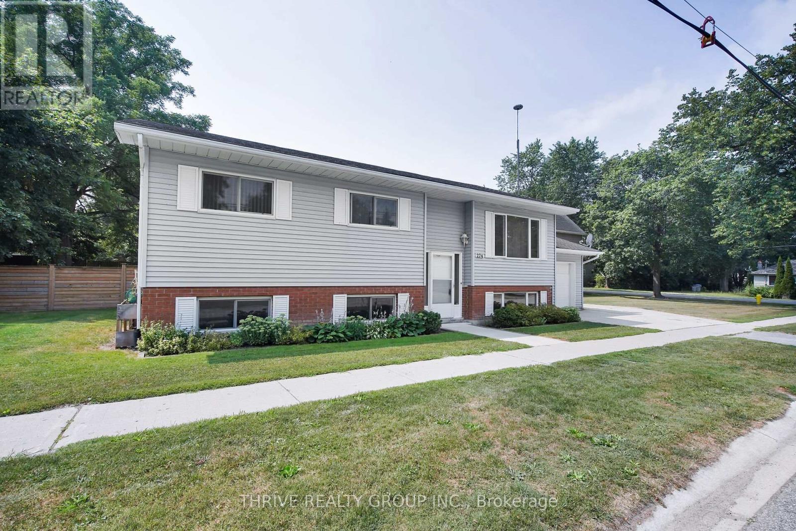274 Station St, North Middlesex, ON N0M 2K0