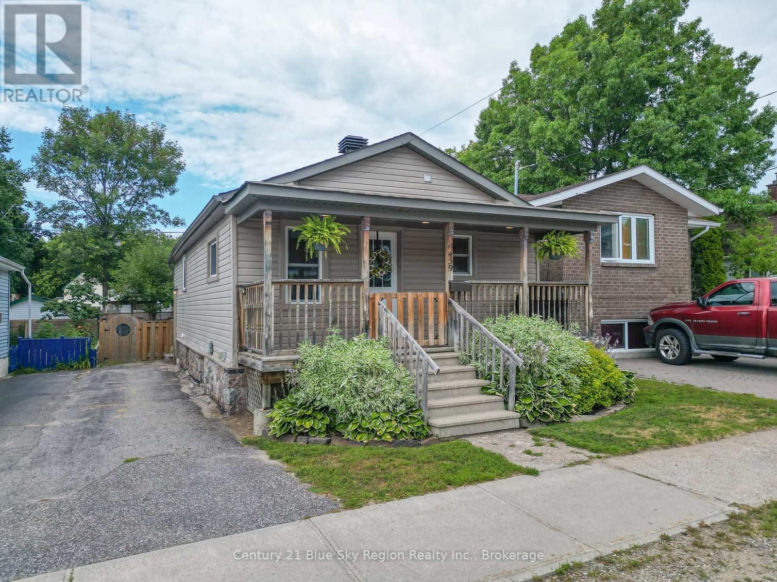 459 King St W, North Bay, ON P1B 6A1