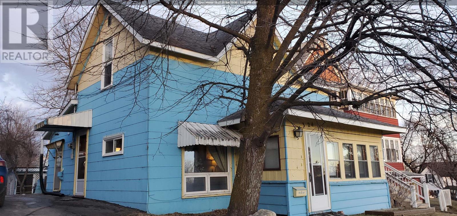 324 Second St N, Kenora, ON P9N 2L2