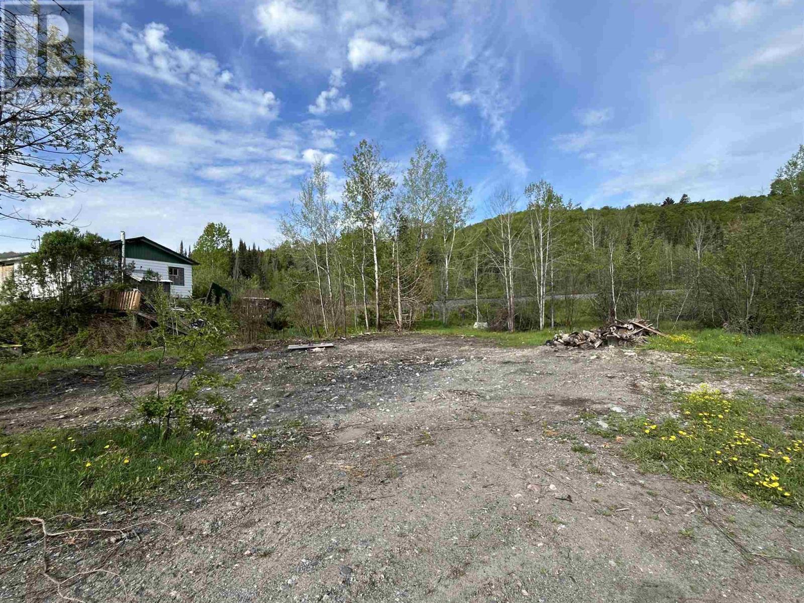 967 Highway 532, Searchmont, ON P0S 1J0