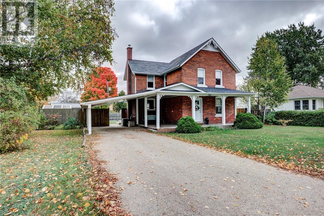 360 Read Ave, Espanola, ON P5E 1E2